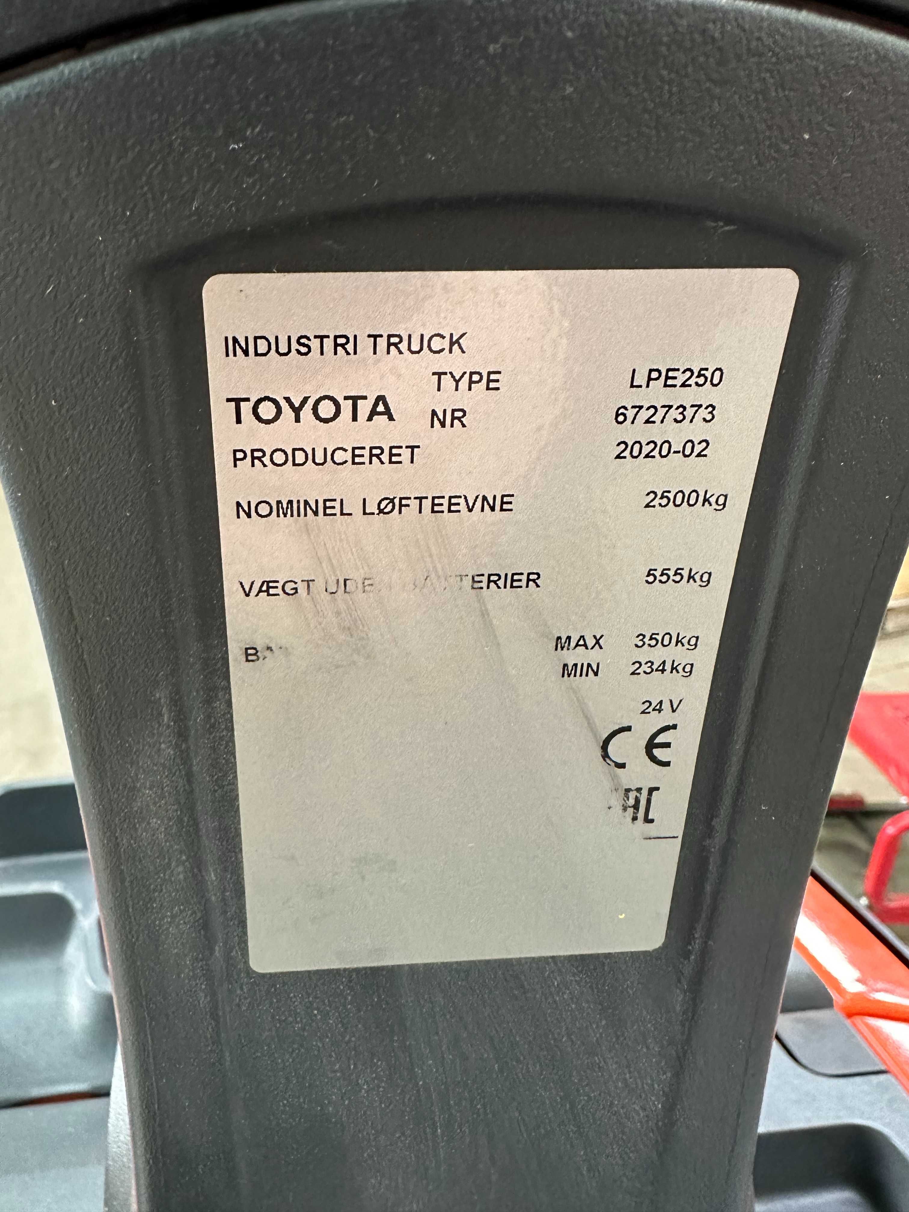 Paleciak elektryczny Toyota BT LPE250 LION 2020r.