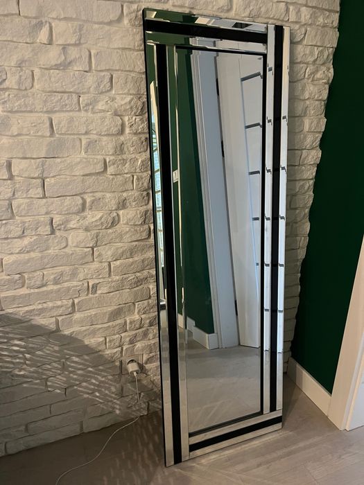 Lustro 50/150 rama z czarnymi wstawkami