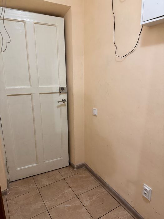 Продам 2- комн квартиру, Нагорный район