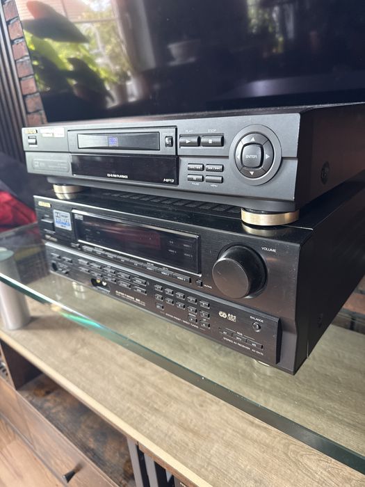 Zestaw kina domowego Aiwa amplituner i odtwarzacz DVD
