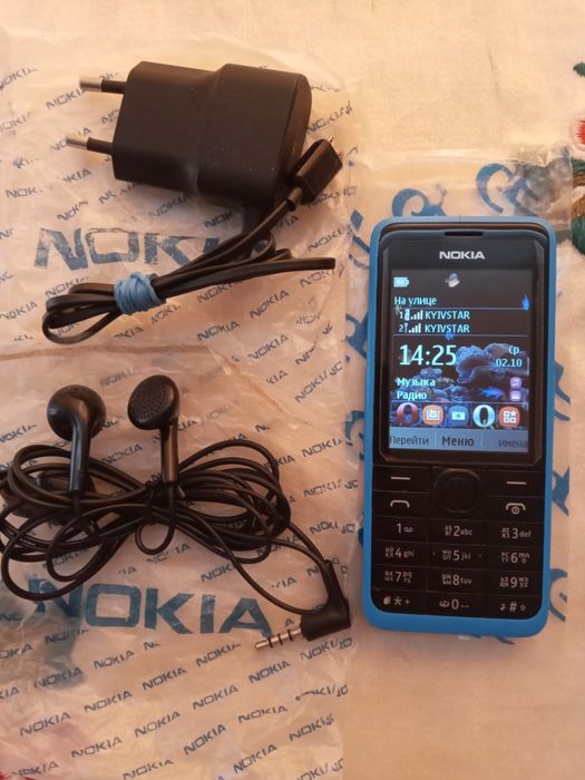 Nokia 301 2sim+карта памяти Internet