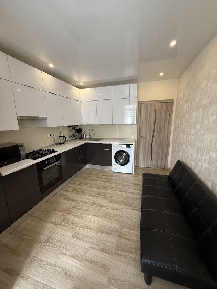 Продаж! Красива 1к квартира в новобудові р-н Велес-Метро