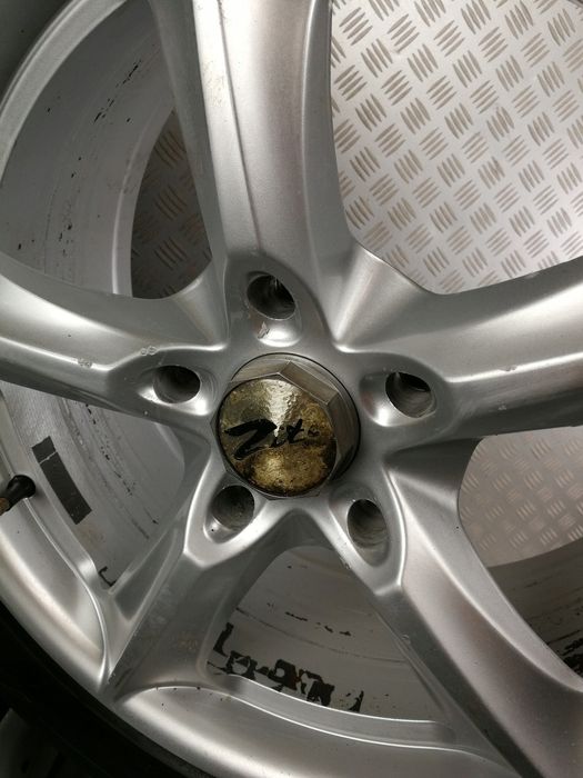 225/55R17 koła felgi aluminiowe Zito 17X7,5 5X120 17" ET45 VW T5…