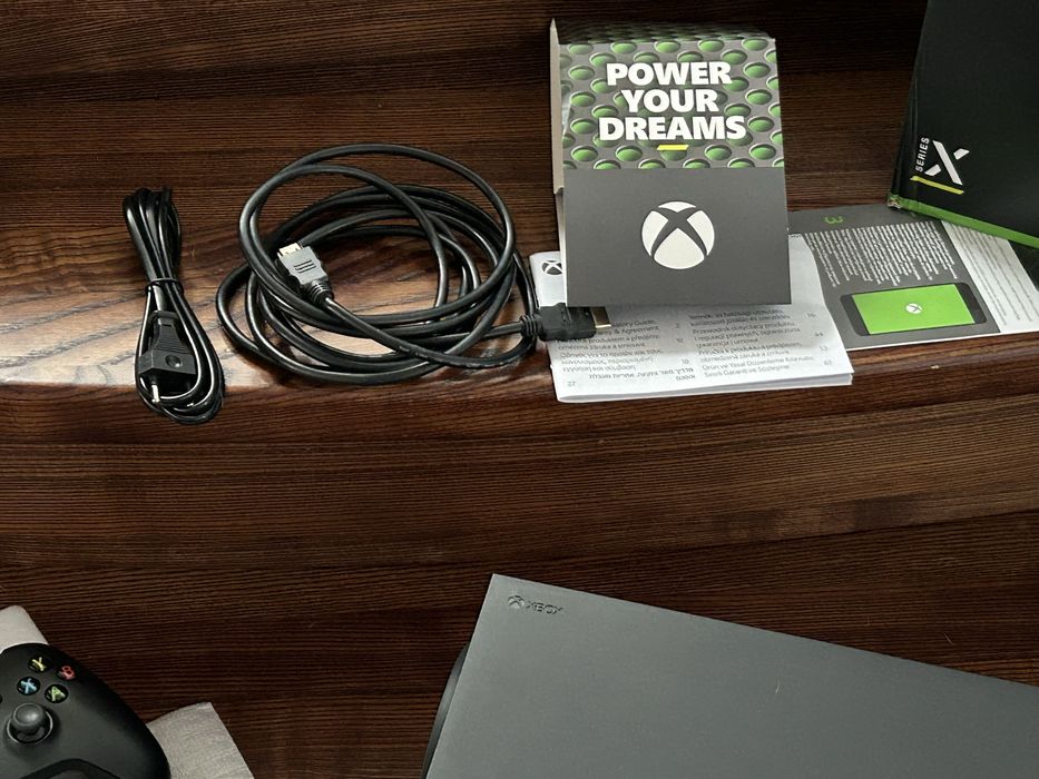 Konsola xbox series x dwa pady