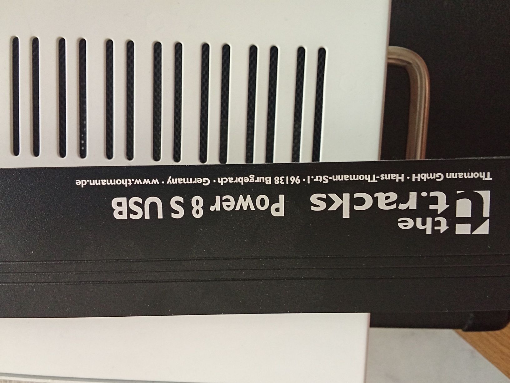 the t.racks Power 8 S USB