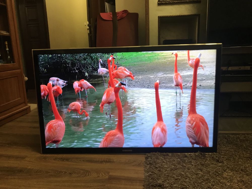 Samsung UE55C6000, FulHD 1920x1080, 100 Hz