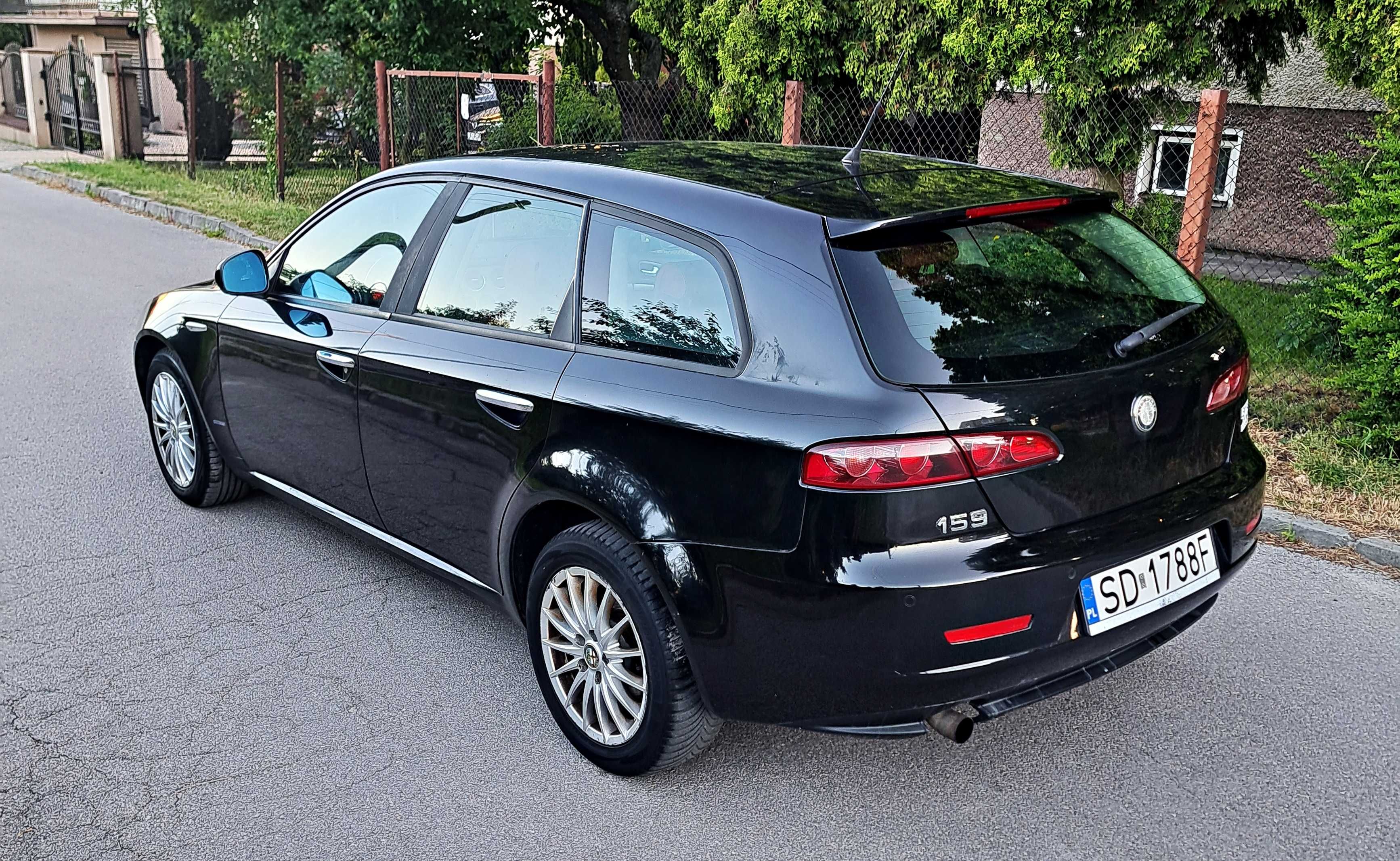 Alfa Romeo 159 1.9 JTDM 120 km Klimatronic Tempomat Czerwona Skóra