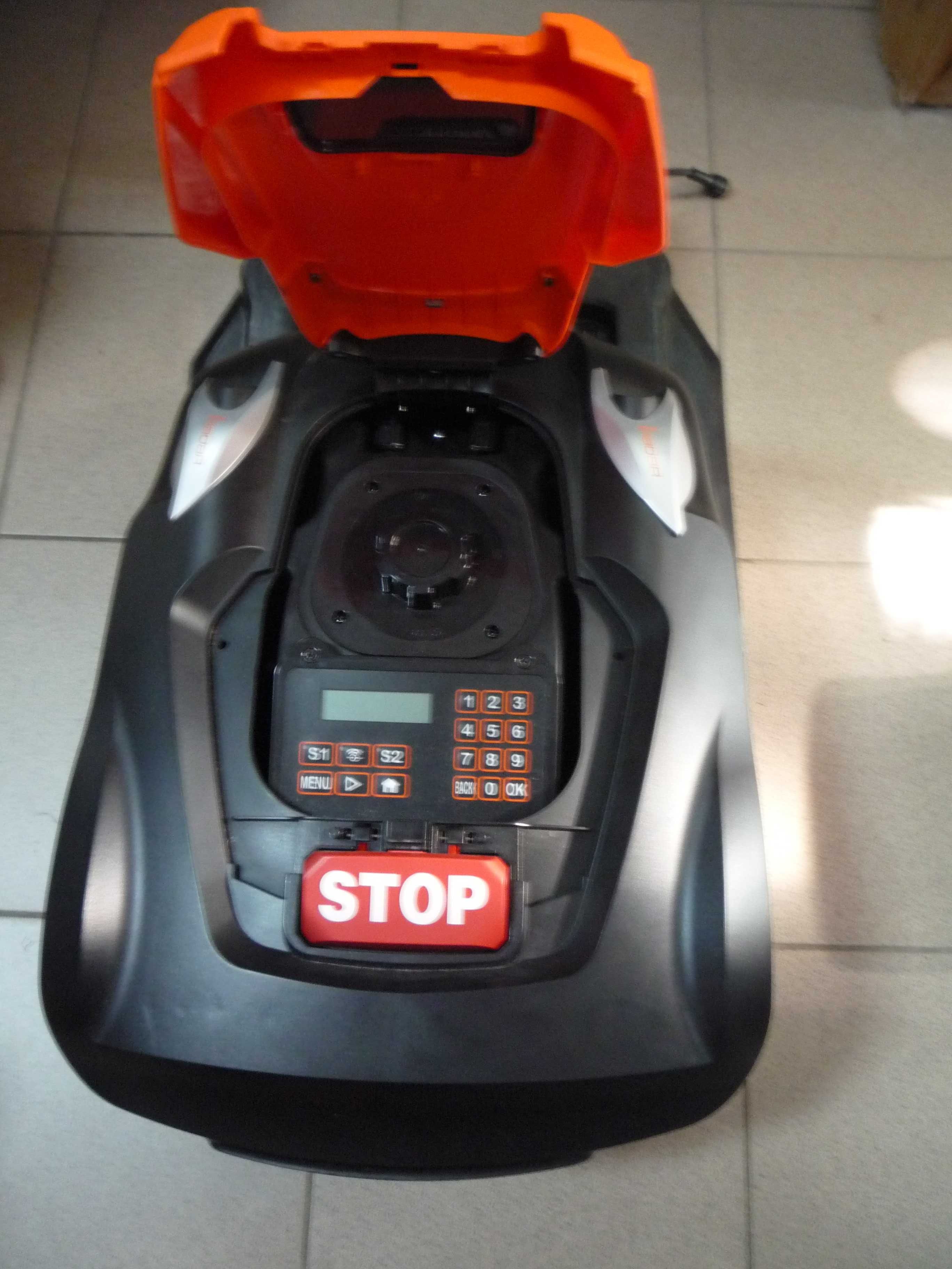 Robot koszacy YARD FORCE NX60i