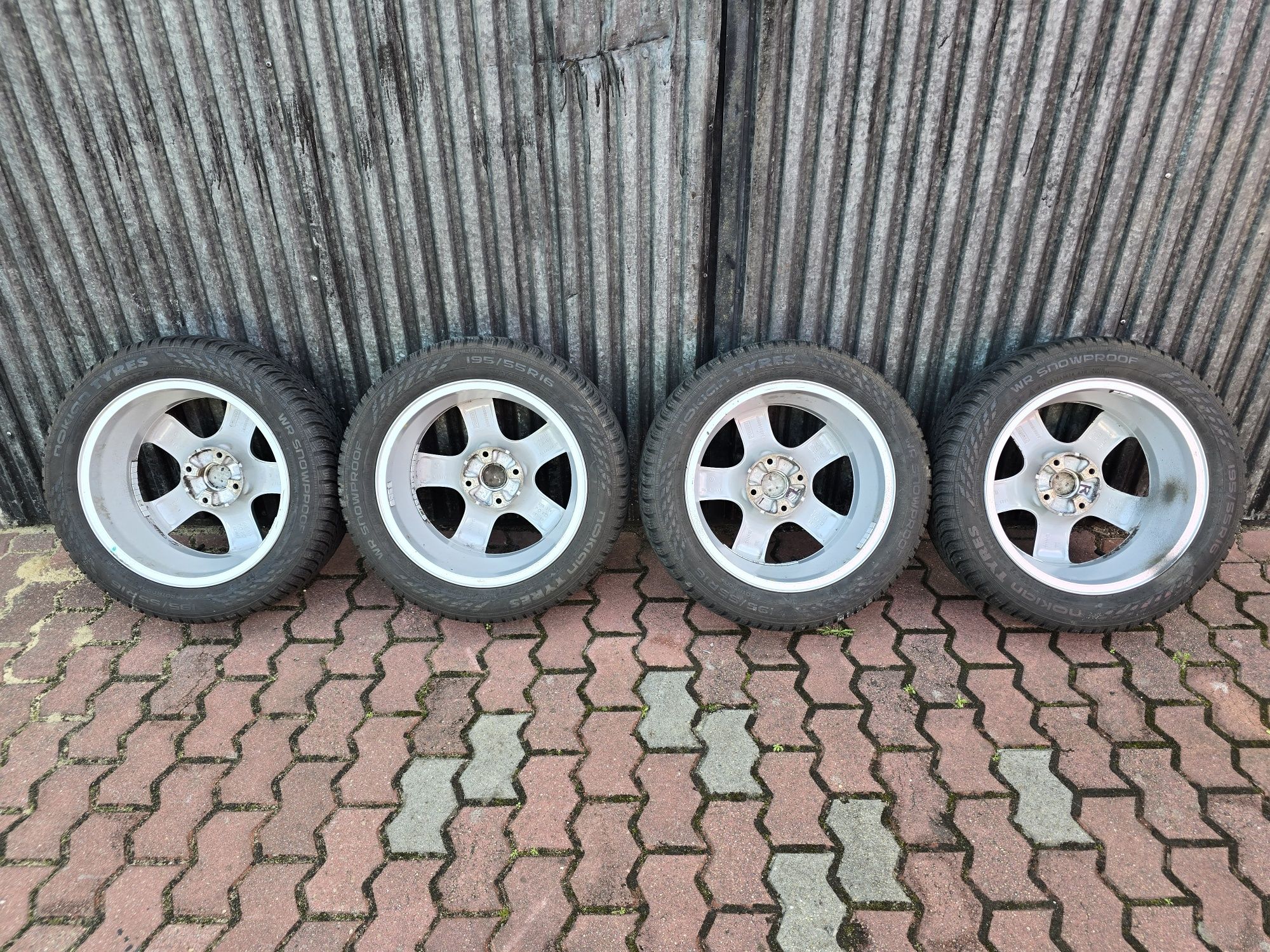 Felgi z oponami 195/55R16 Peugeot 208 4x108 207 Partner 307 308 C3 16"
