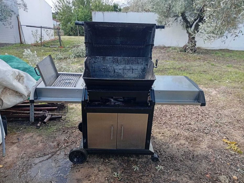 Churrasqueira BROIL KING