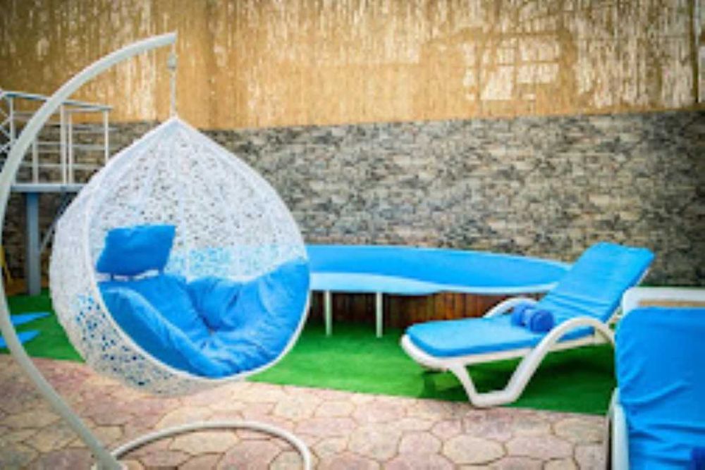 7 ст Б Фонтана 520 м гостиница 14 номеров -студий с кухней и с/у