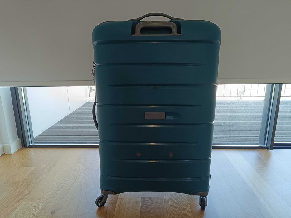 Mala de Viagem Roncato Verde Grande (+ Capa de Proteção)