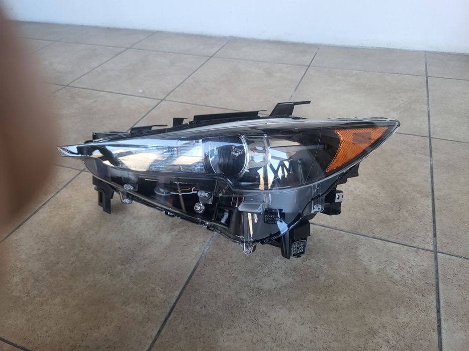 Фара Mazda cx-5 2017-2022