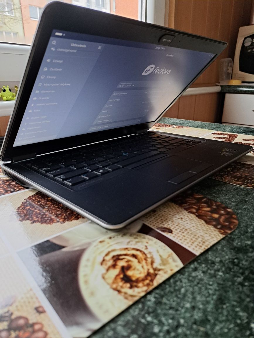 Laptop DELL Latitude E7440