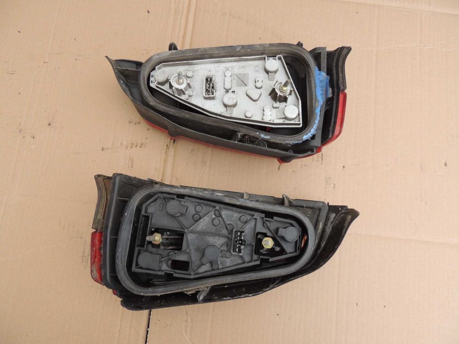Lampa tył tylna prawa lewa europejska Peugeot 106 92,93,94,95,96