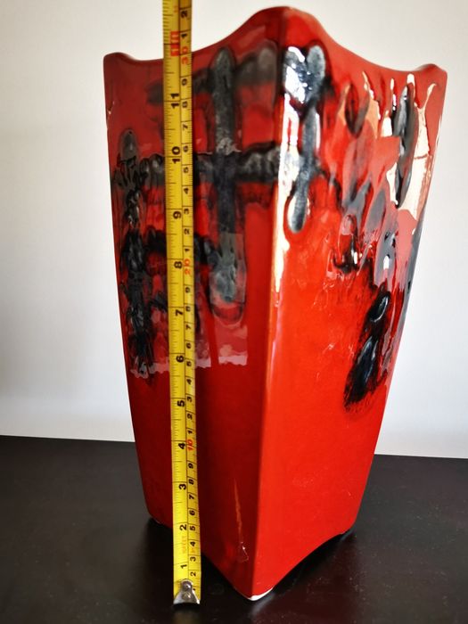 Jarra decorativa Maria do Amparo