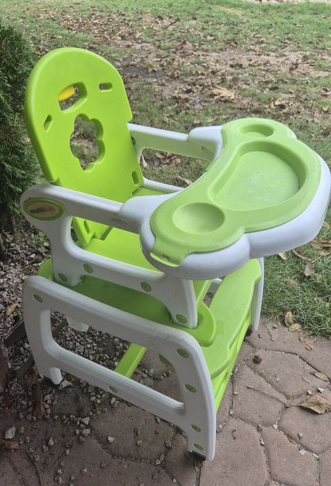 Krzesełko do karmienia z podstawką