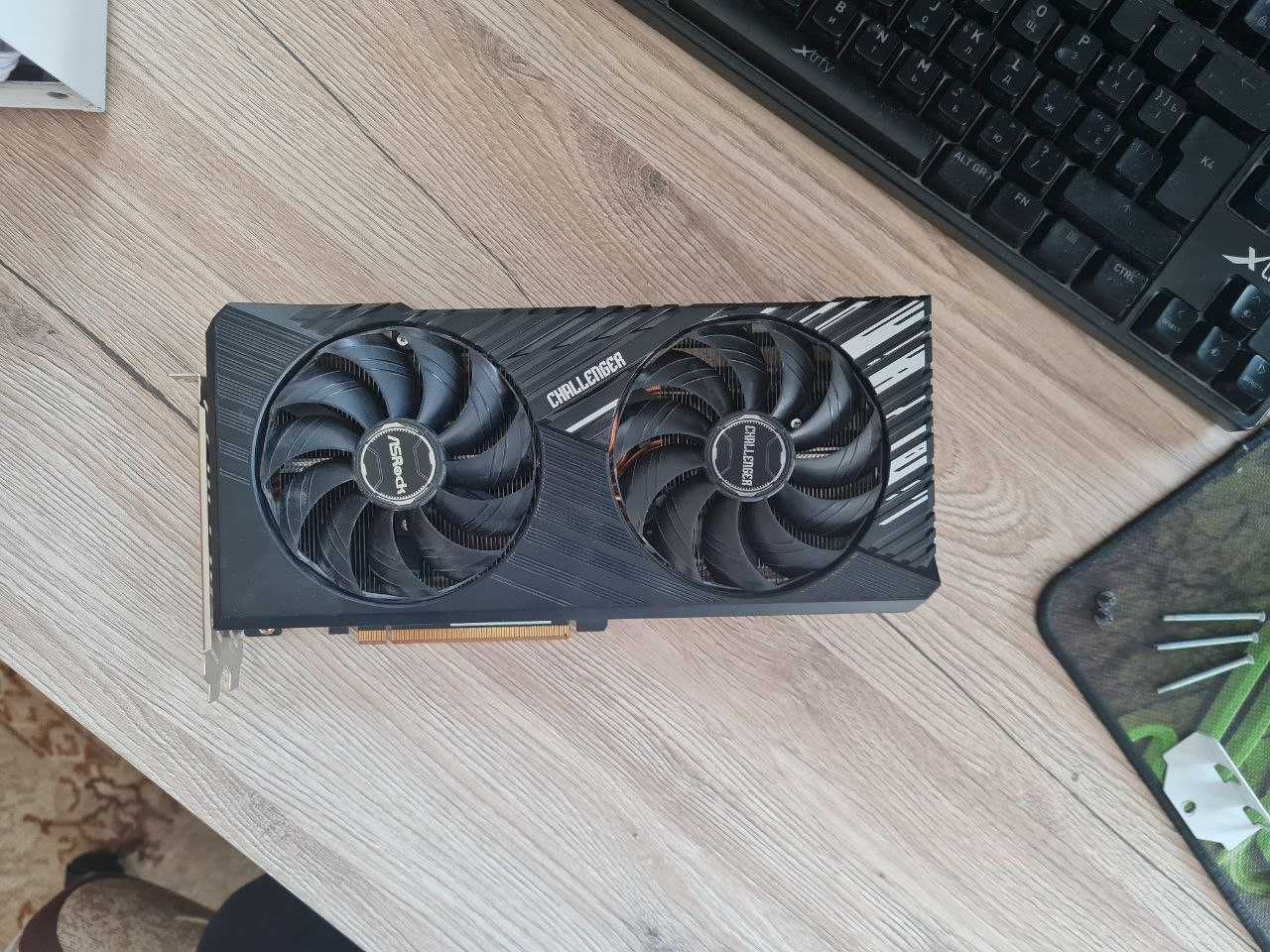 Karta graficzna ASrock Radeon RX 7800 XT Challenger OC 16GB GDDR6