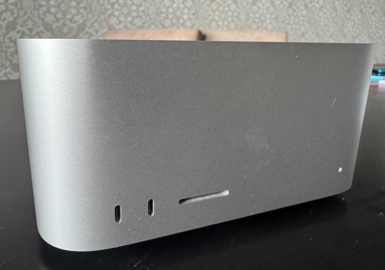 Mac Studio M1 Max 10CPU/24GPU/32GB/512GB