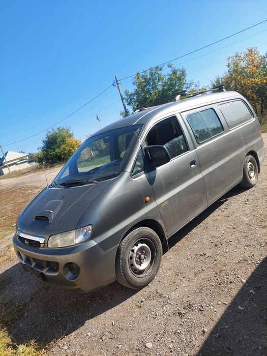 Разборка шрот запчастини hyundai h1,h200 2,5 d4cb,d4bh