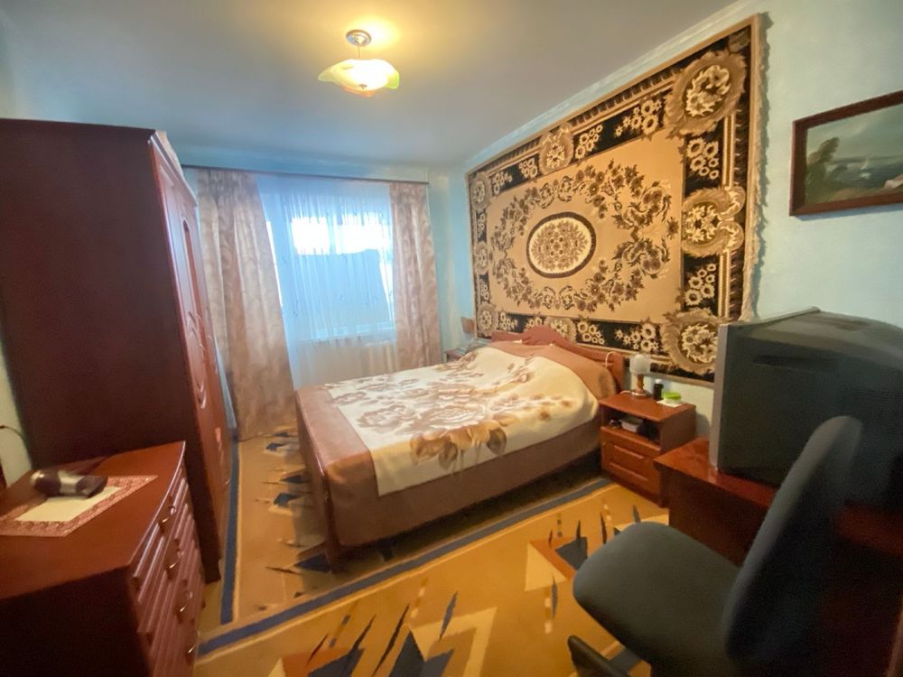 Продаж 3-х кімн. квартири на Карачунах