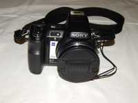 Фотоаппарат Sony DSC-H9 с фотосумкой Fancier и 3-мя аккумуляторами.