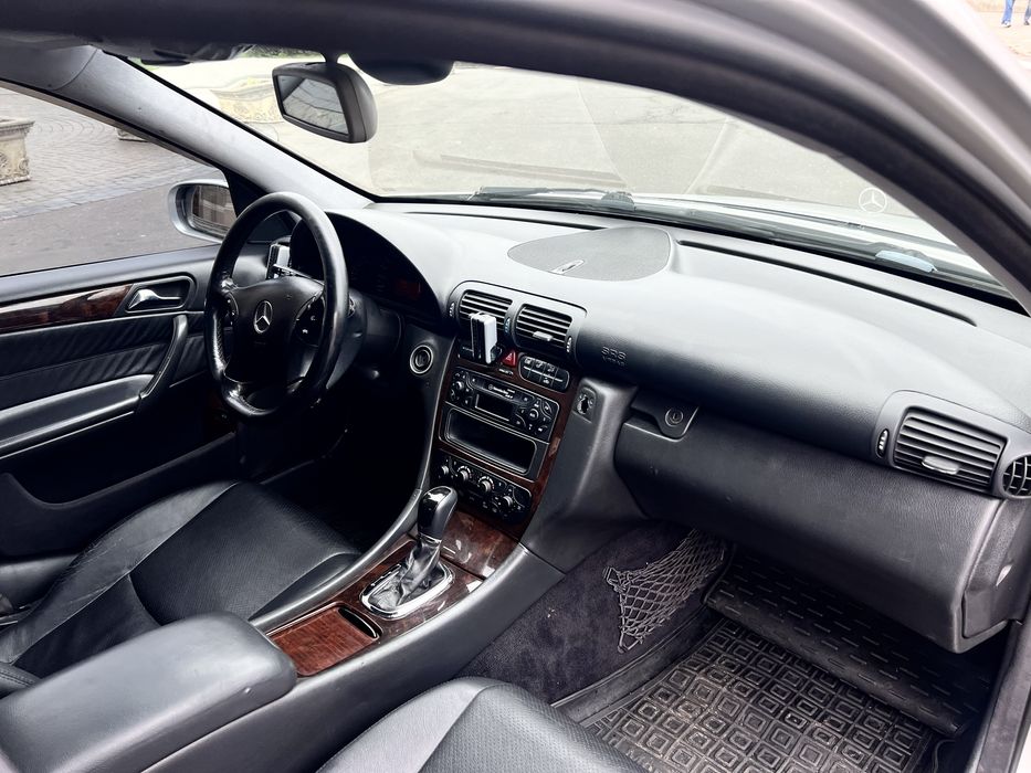 Mercedes-Bens C-Class Автомат! Идеальное сост