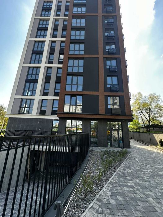 Оренда приміщення на вул. Трильовського (Сихів). 90кв.м.