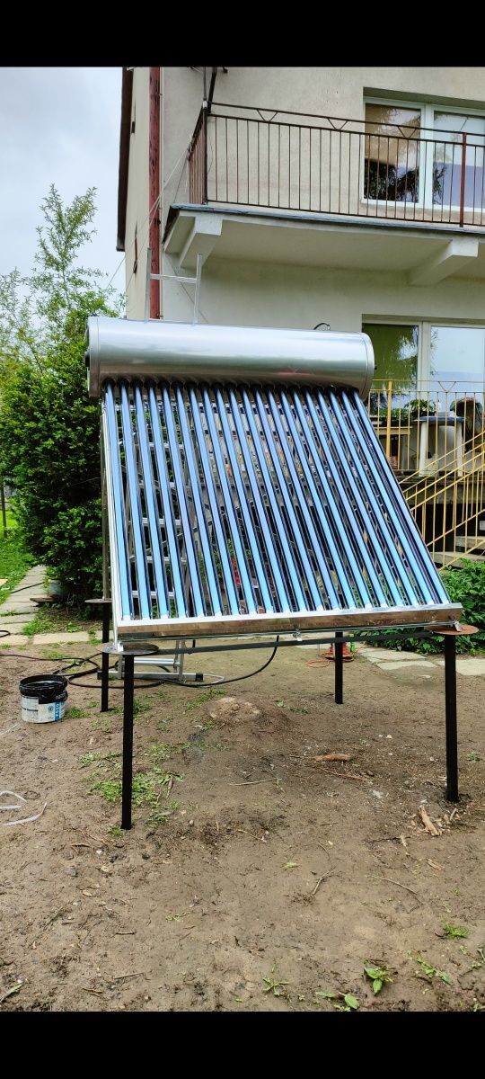 Słoneczne ogrzewacze wody - sprzedaż - montaż.