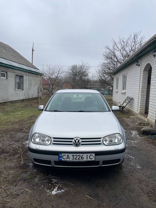 Golf 4 1.6 в хорошому стані