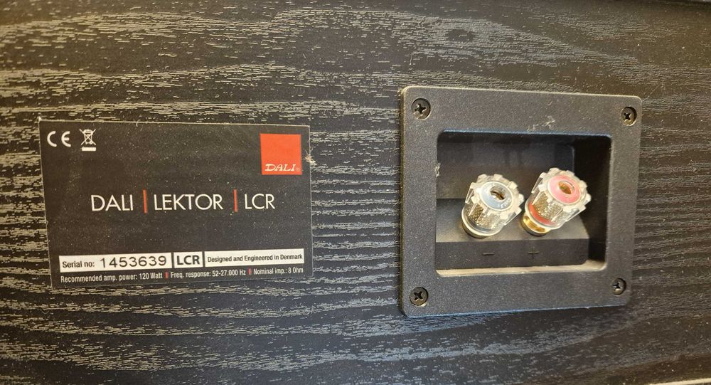 Kino domowe YAMAHA RX-S600D  plus 5 głośników DALI Lektor