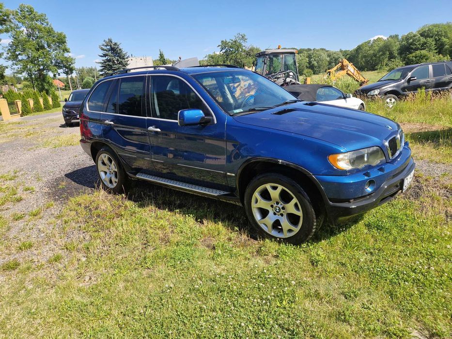 Bmw X5 3.0D uszkodzona skrzynia kupi ę każde auto w dobrej cenie