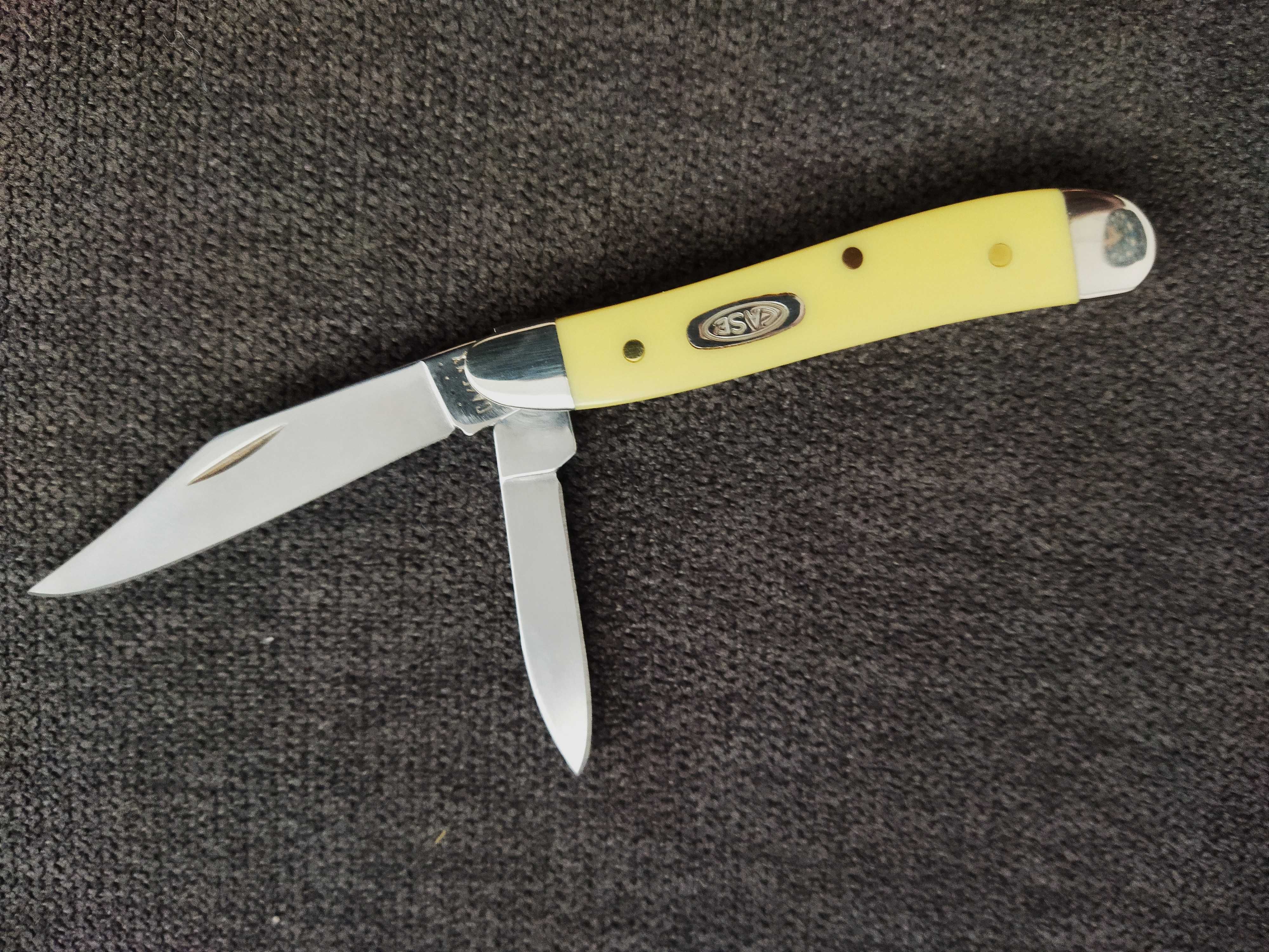 Nóż CASE peanut model 3220 SS