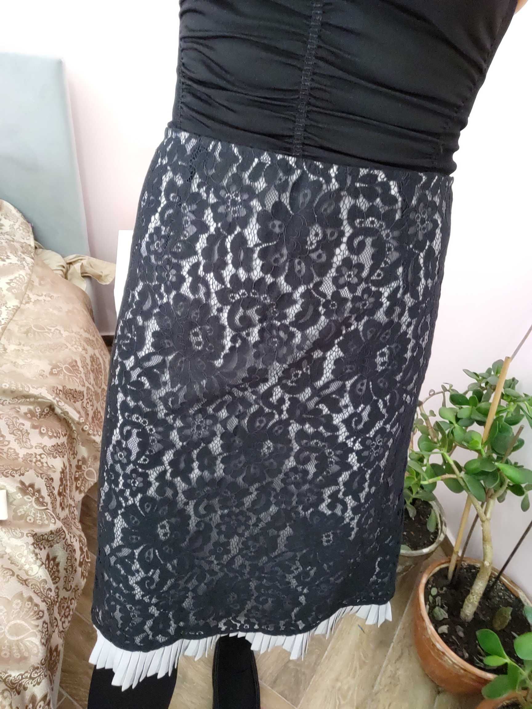 Koronowa spódnica Tiffi XS s