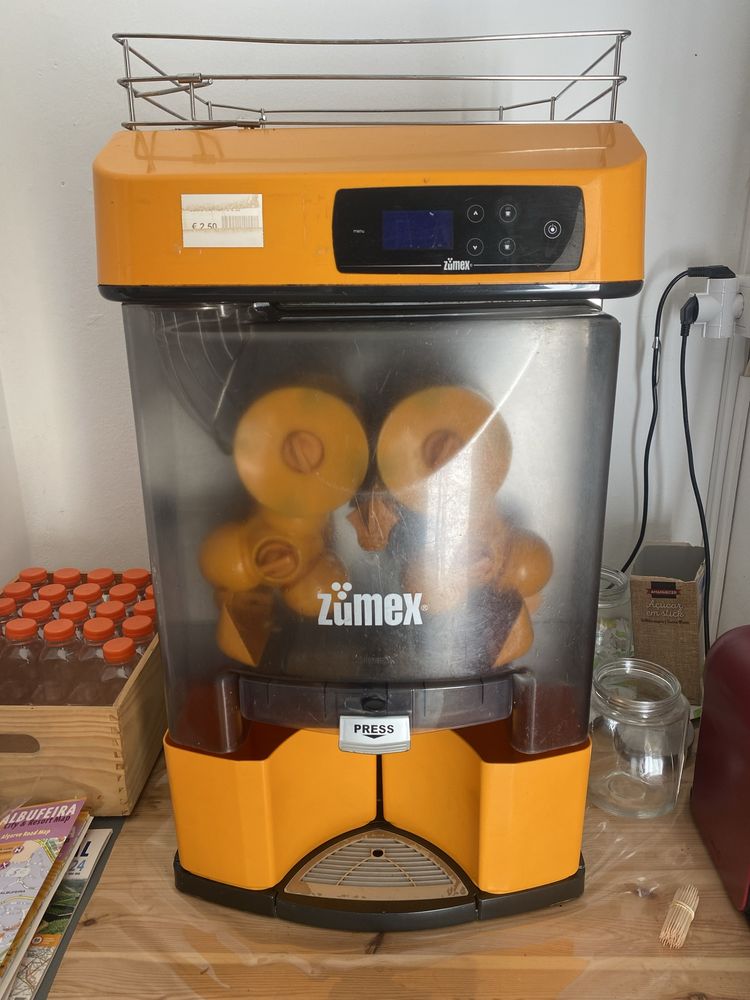 Maquina Industrial para Sumo de Larania