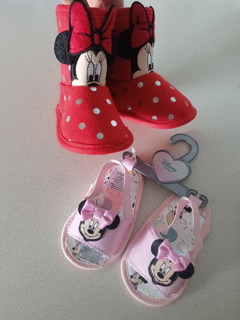 Набор обуви для девочки новая, Микки Маус, сандали и угги