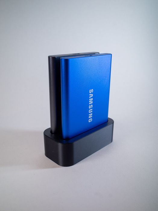 Podstawka, organizer na 2 dyski zewnętrzne Samsung T7 SSD