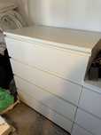 Vendo cómoda MALM IKEA