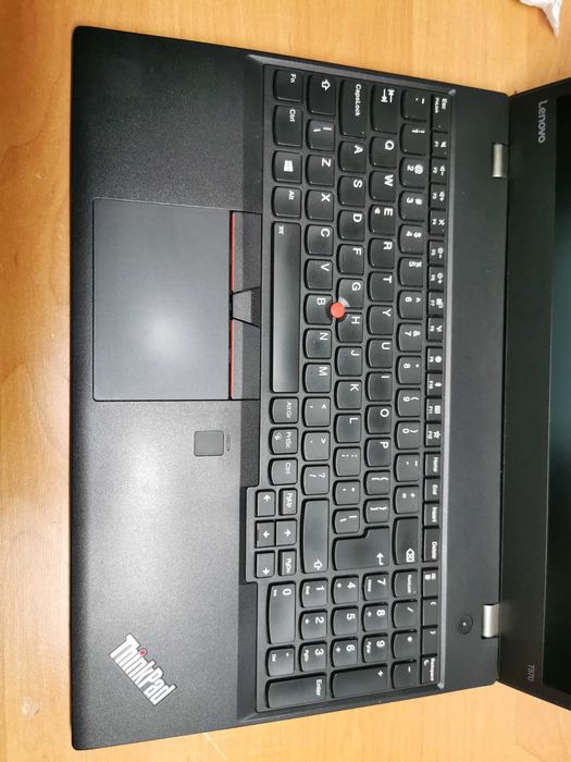 Laptop Lenovo. Gotowy do pracy. Intel i5. Windows 11. Dwie baterie