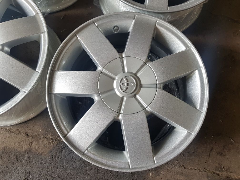 Alufelgi 15 Toyota Yaris Corolla Paseo Mazda 4x100 ET45