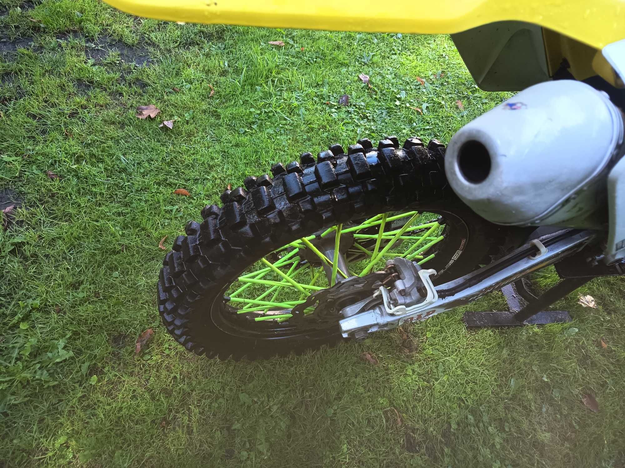 Szuzuki rmz 250 09r uszkodzona korba motor pali ale stuka