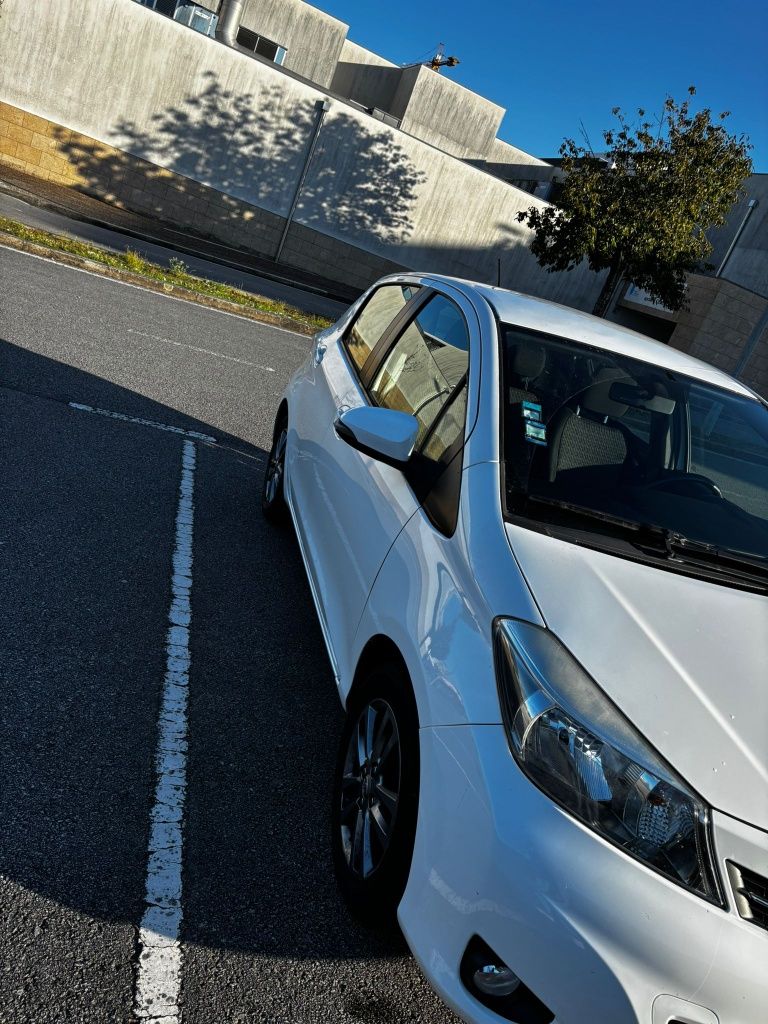 Toyota Yaris active ac