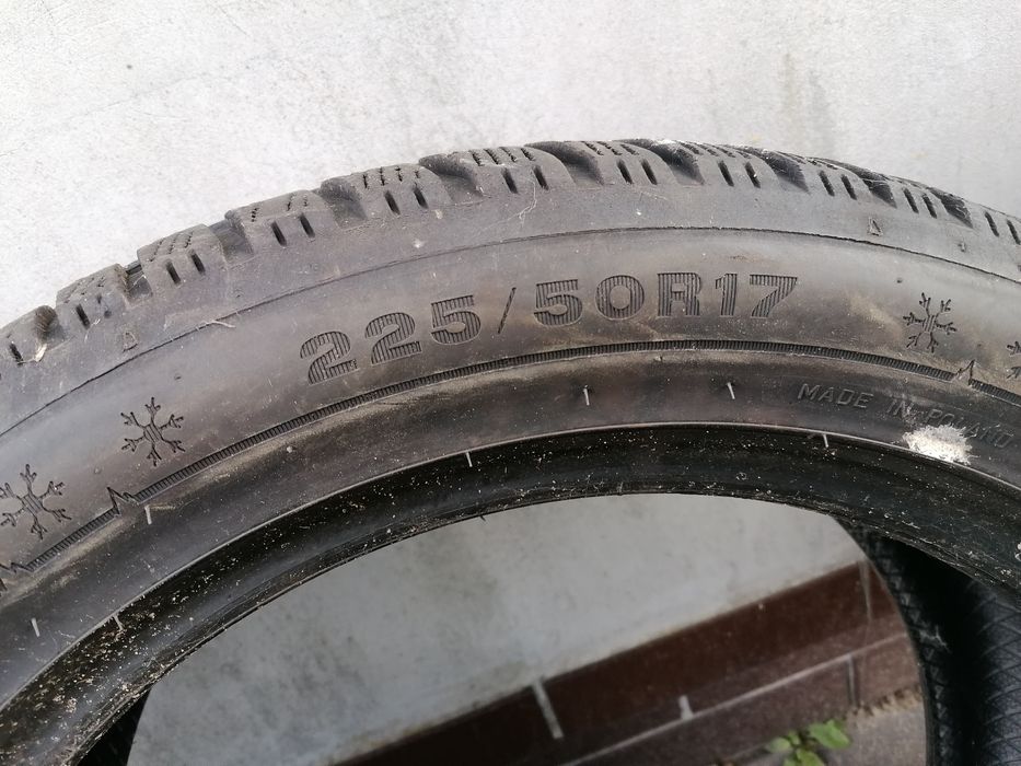 2Opony zimowe 225/50R17 dot 2517 Dunlop Winter Sport 5