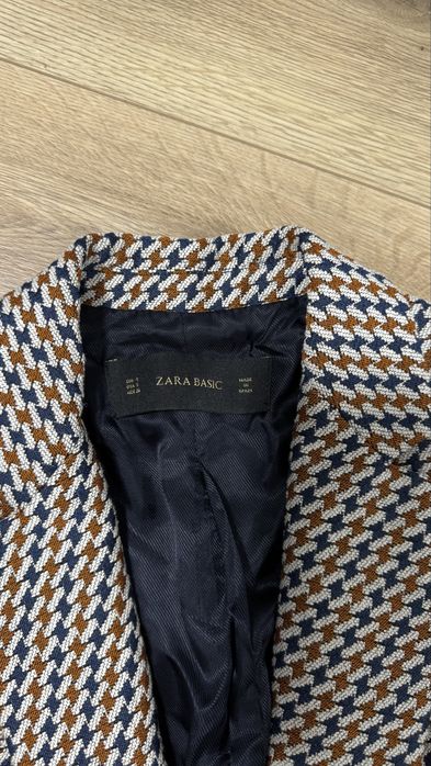 Піджак Zara розмір xs