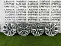 Комплект дисков R18 разболтовка 5x120 8Jx18 EH2 IS30 BMW