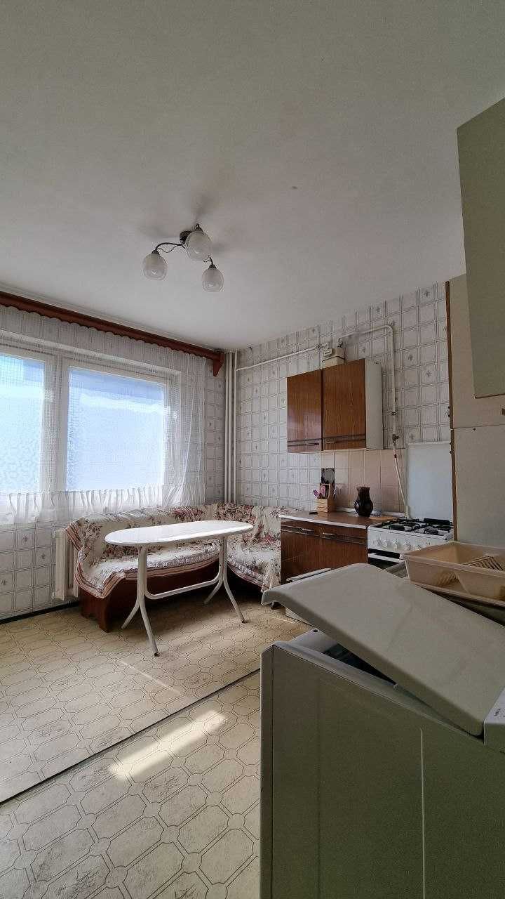 60 кВ - 45000 у.е/ Продам  2-комнатную квартиру на Королева, Таирова!