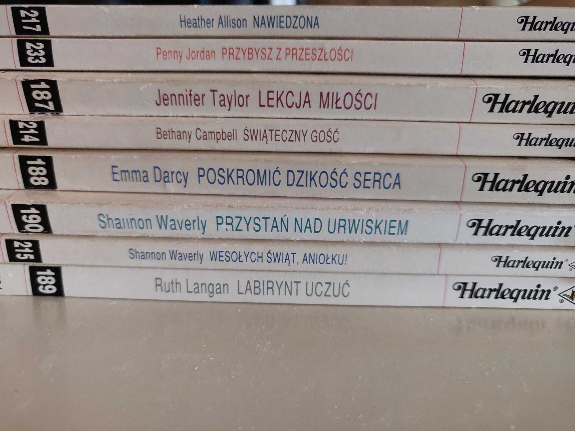 Książki 17 sztuk Harlequin