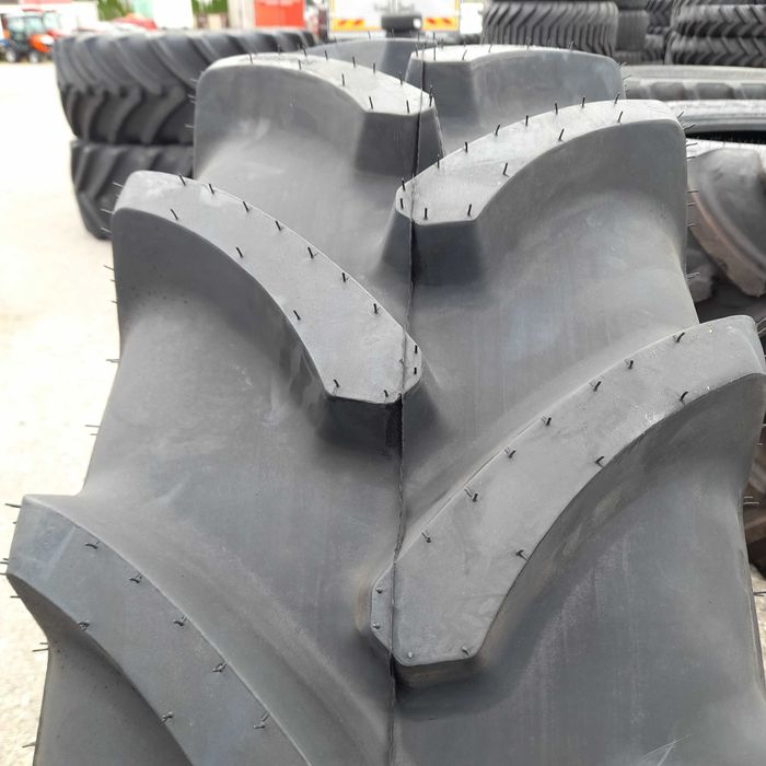 Opona 380/85R28 ( 14.9R28 ) 133D Earth-Pro 853 TL Galaxy