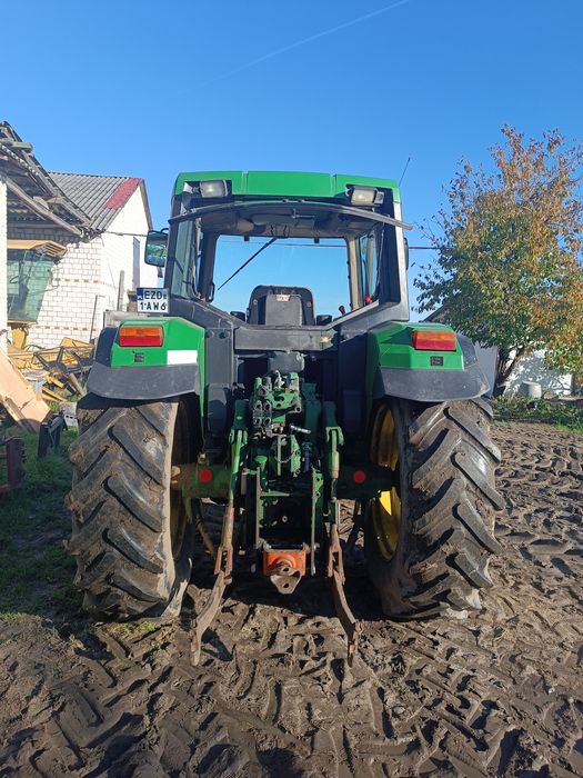 Ciągnik rolniczy John Deere 6300