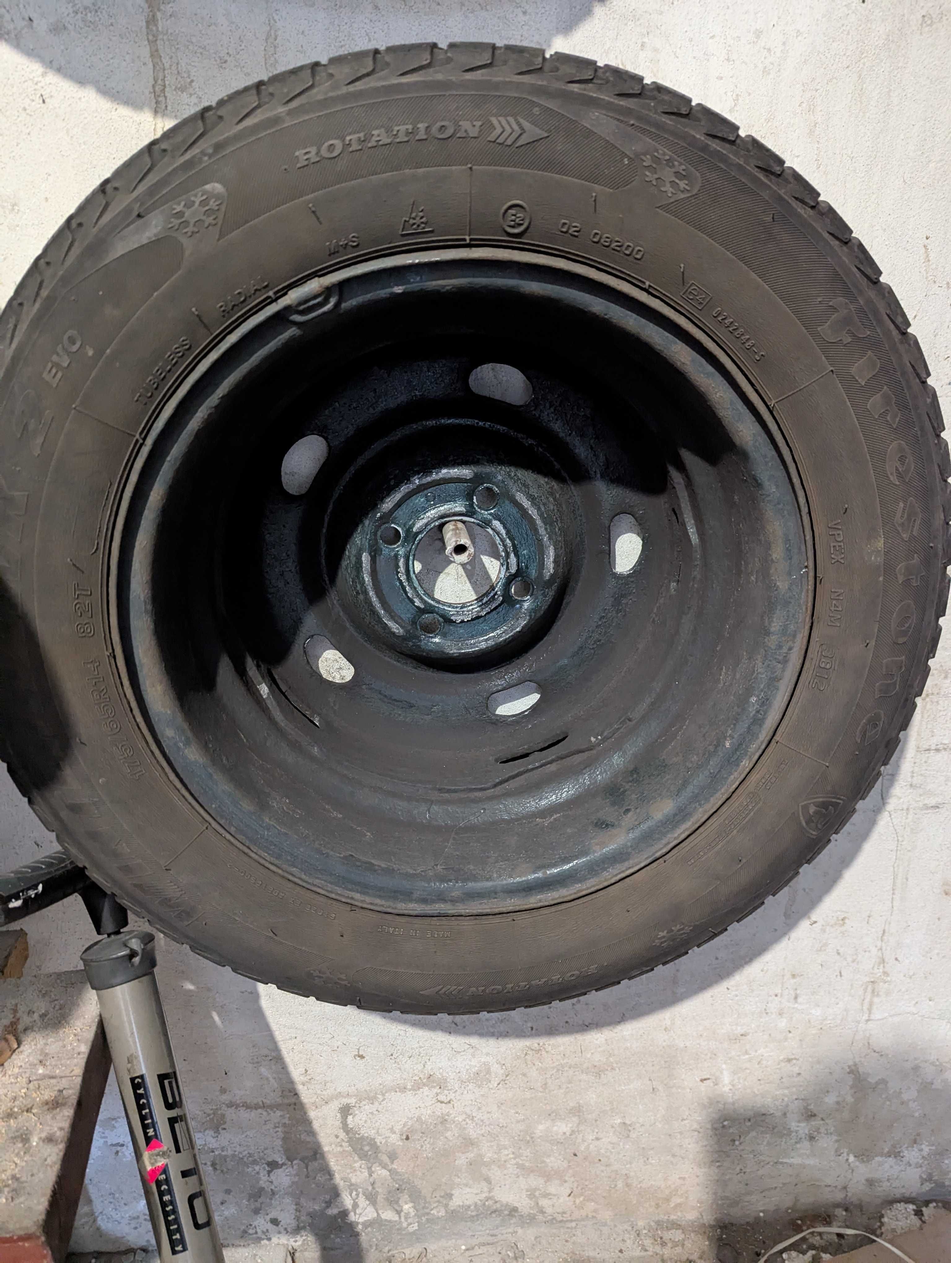 Koła zimowe z oponami 175/65R14 82T